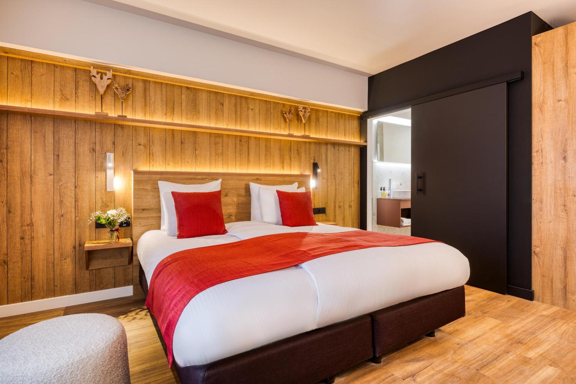 Deluxe Double or Twin Room,1645009997:JPEG
